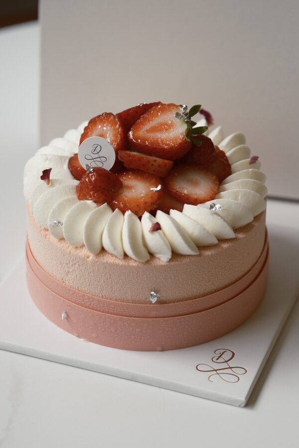 2026 Mother's Day Cake - Strawberry Vanilla