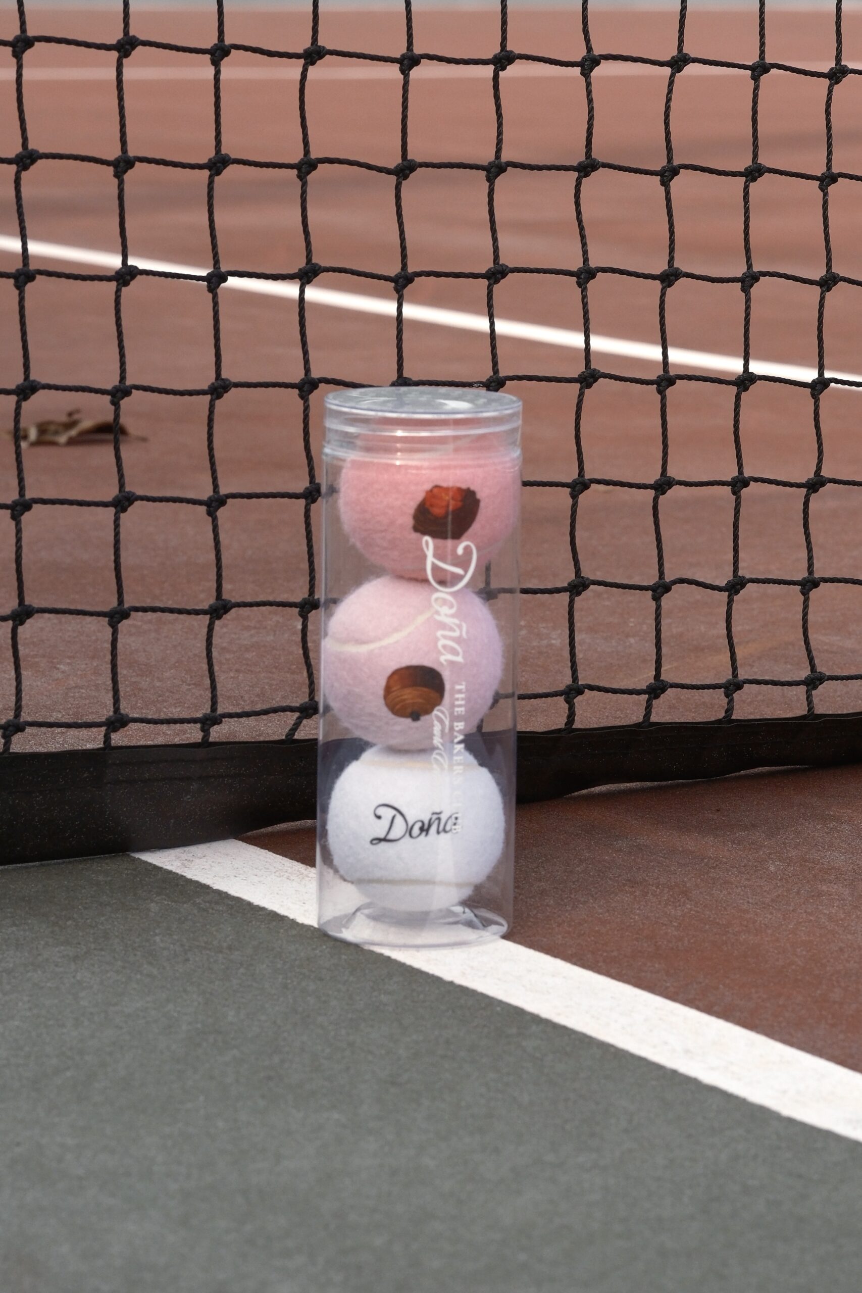 Doña Tennis Ball - Image 1