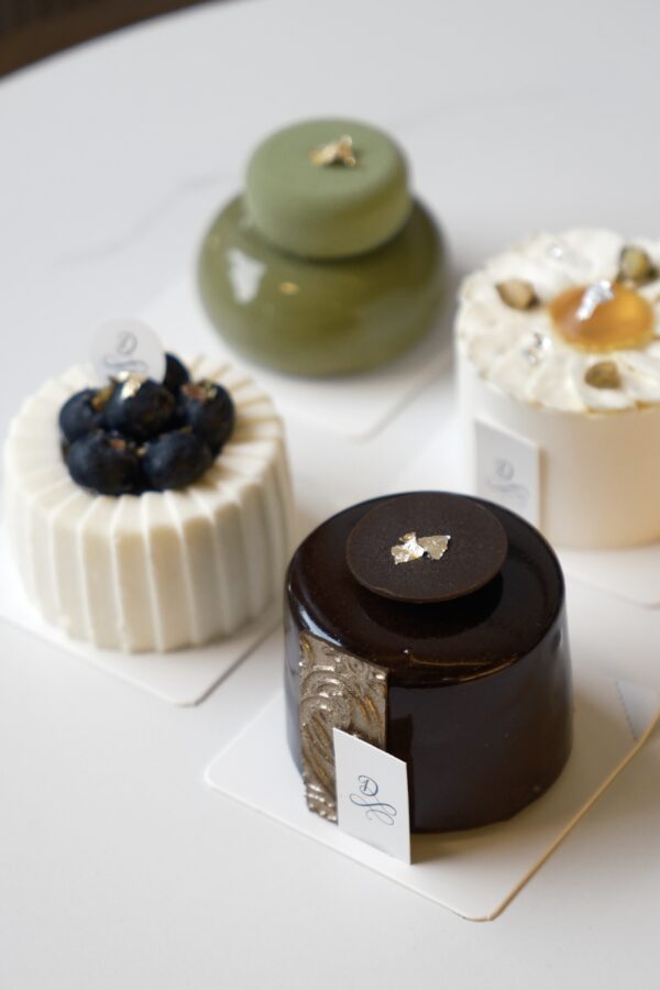 Petit Gâteaux Signature Set (4 pcs)